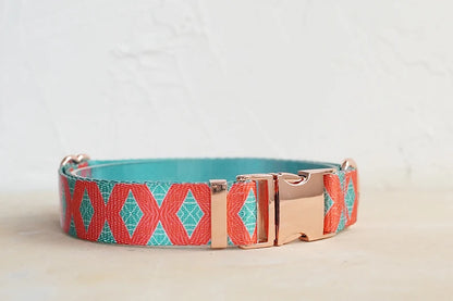 Plattco Geometric Glamour: Stylish Dog Collar with Grid Pattern for Modern Pets